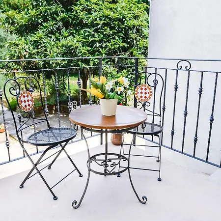 Amazing Pied-a-terre On The Adriatic Coast Apartma Izola